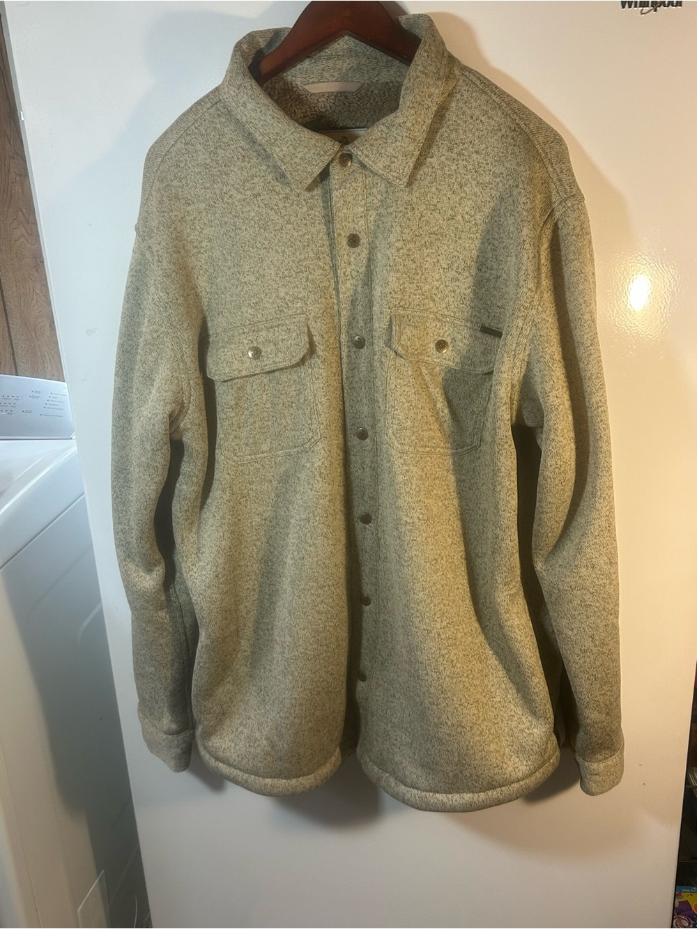 Legendary Whitetails Men's Button-Front Shirt Jacket in Light Olive Heather